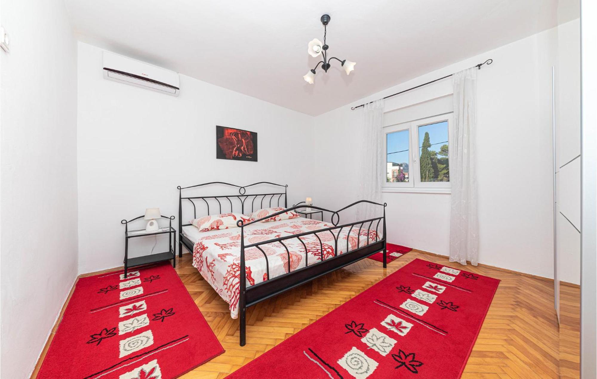 Lovely Apartment In Kastel Kambelovac With Wifi Kaštela 外观 照片