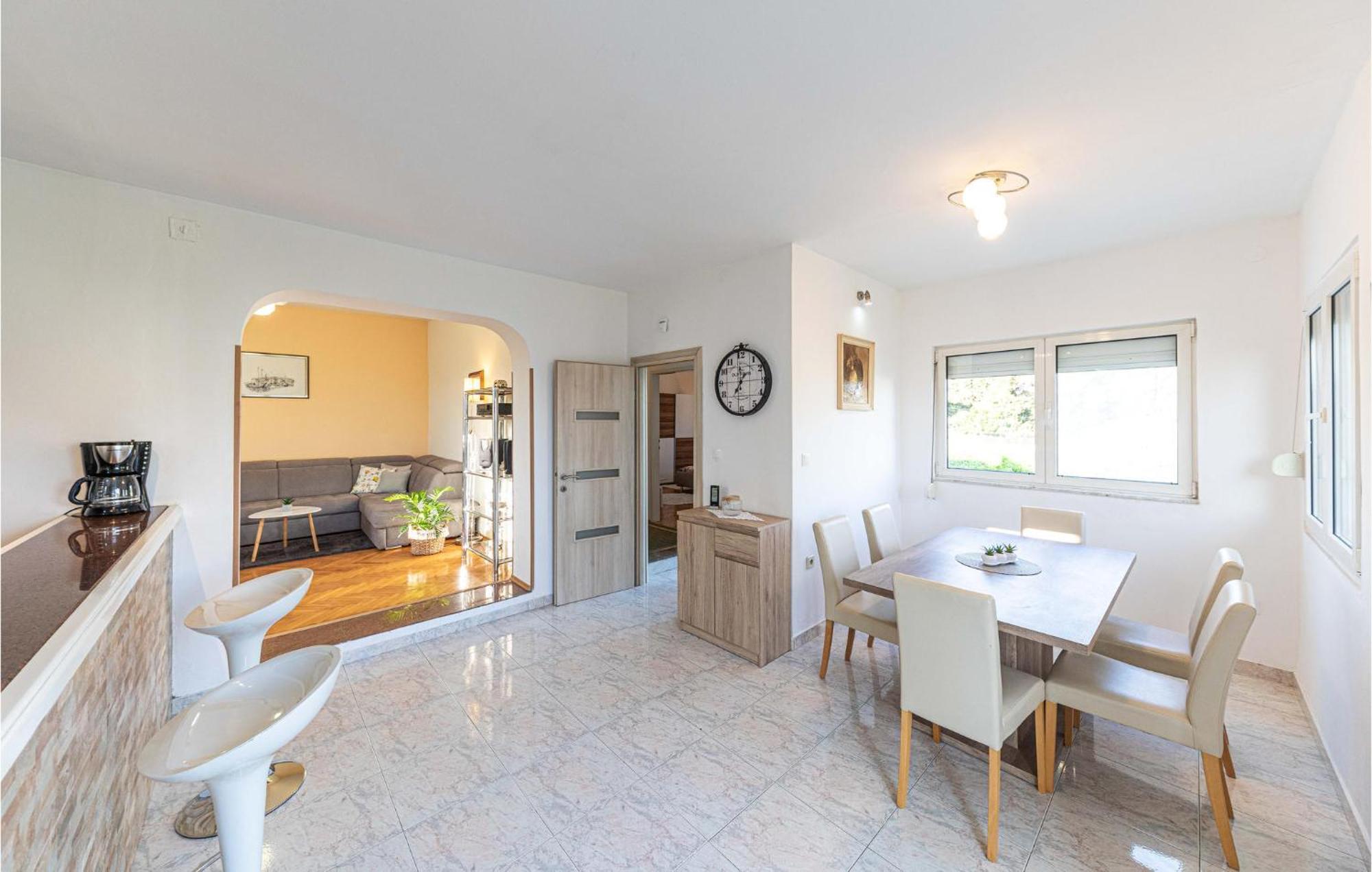 Lovely Apartment In Kastel Kambelovac With Wifi Kaštela 外观 照片